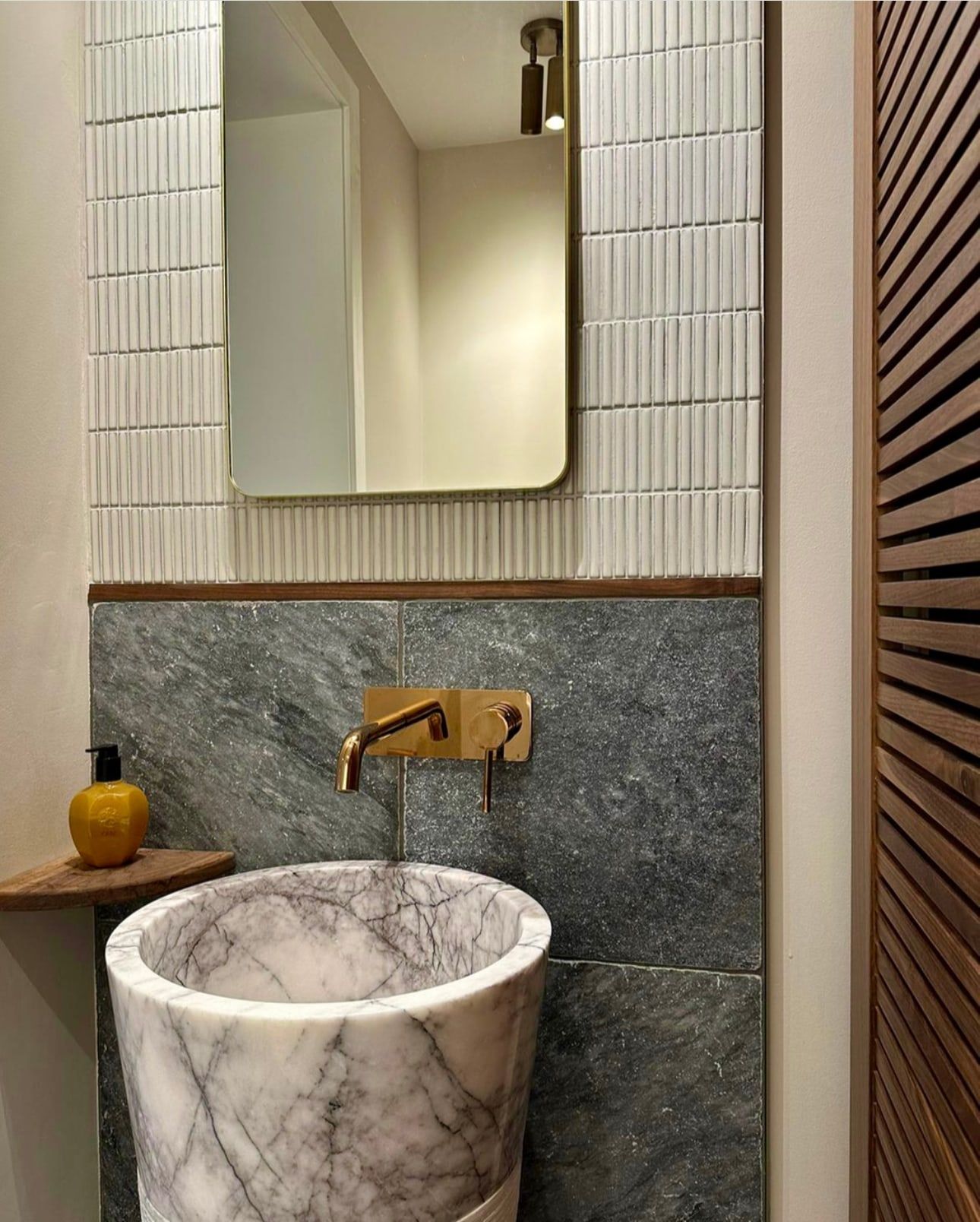 Buckland Crescent, photo 3 of 5