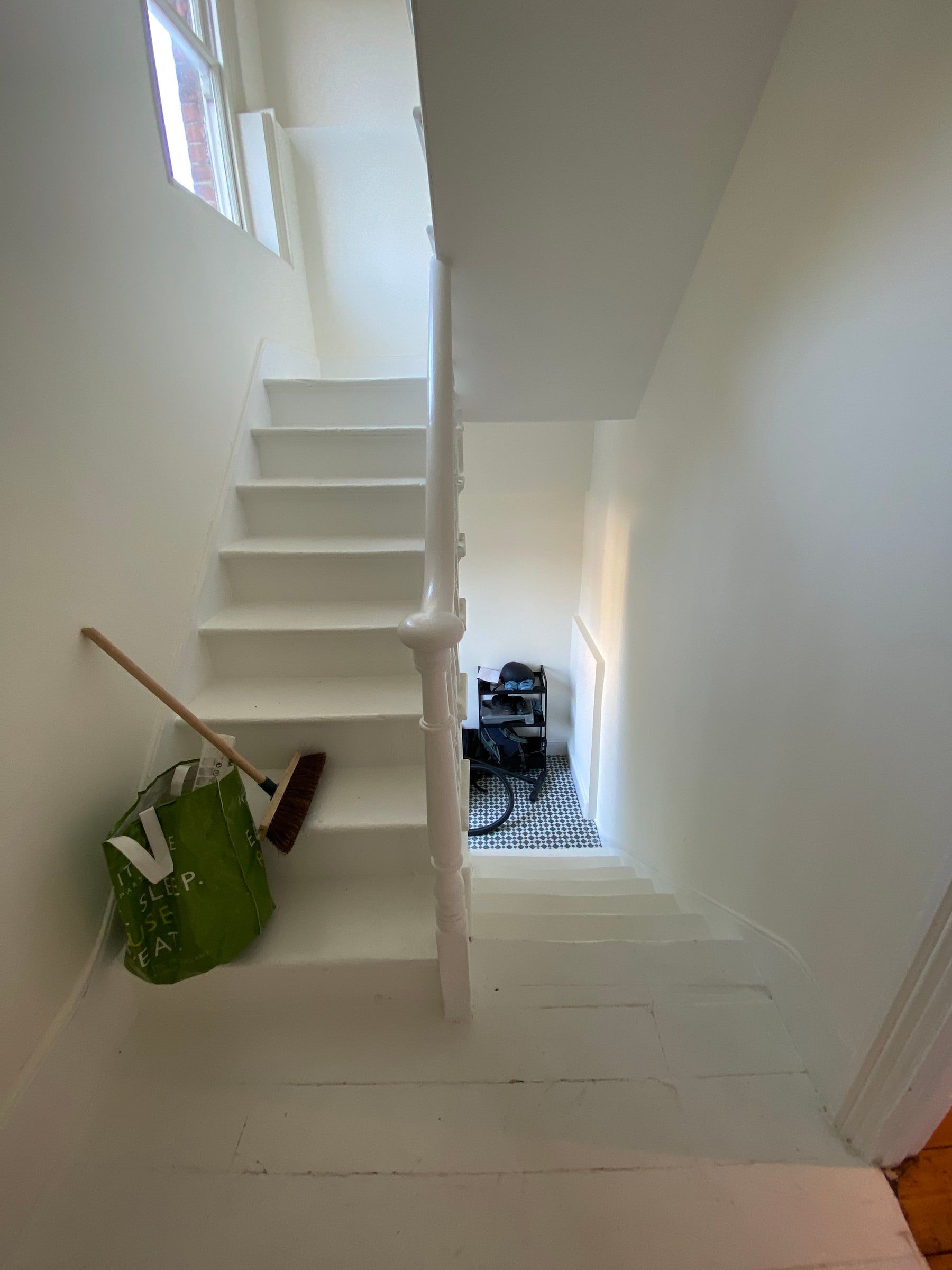 Cromwell Avenue, photo 7 of 7