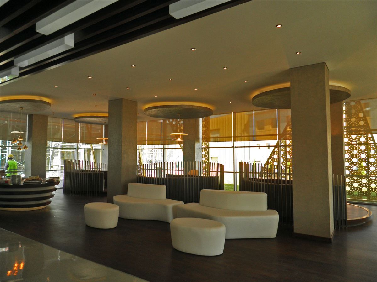 Commercial fit-out by LACD